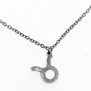 Κολιέ ζώδιο Ταύρος σε ασημί χρώμα