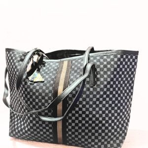 Τσάντα με μαλακό δέρμα σε διχρωμία γκρι μαύρο