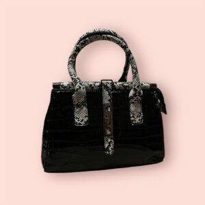 Τσάντα μαύρη με γκρι animal print χερούλια