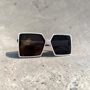 Γυαλιά ηλίου σε άσπρο χρώμα