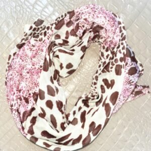 Φουλάρι με ροζ άσπρο και καφέ χρώματα animal print