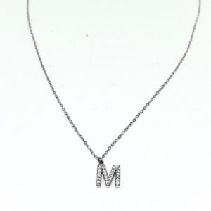 Κολιέ γράμμα Μ σε ασημί χρώμα