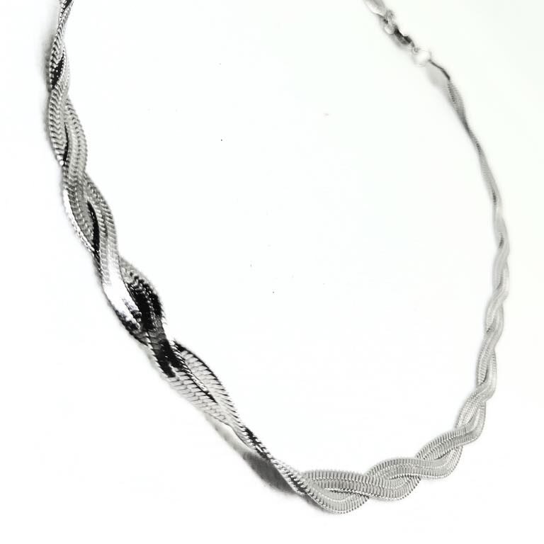 Κολιέ αλυσίδα πλεξούδα σε ασημί χρώμα