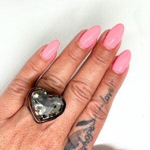 Πλαστικό δαχτυλίδι σε σχήμα καρδιάς