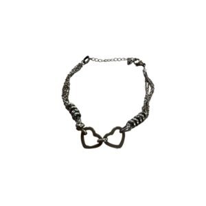 Ατσάλινο βραχιόλι σε ασημί χρώμα με σχέδιο δύο καρδιές