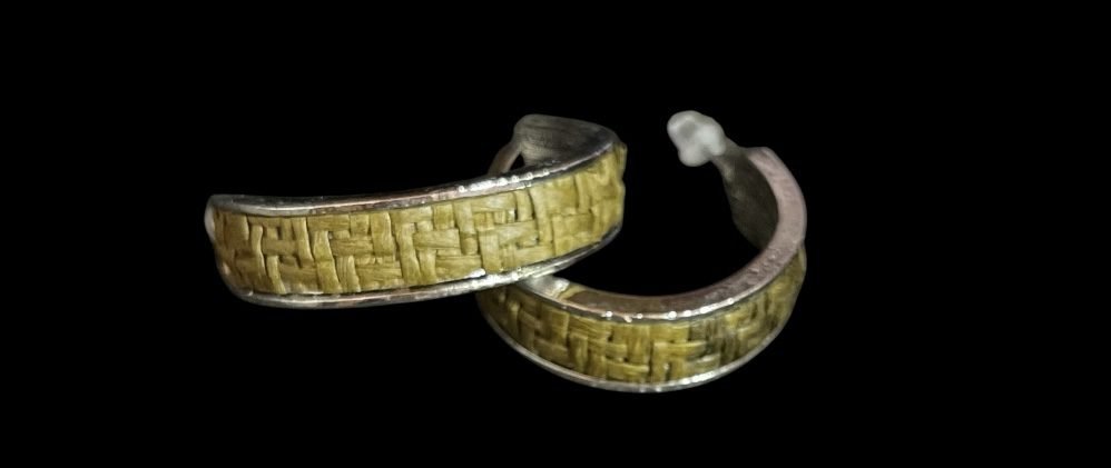 Ατσάλινα σκουλαρίκια κρίκοι σε χακί χρώμα