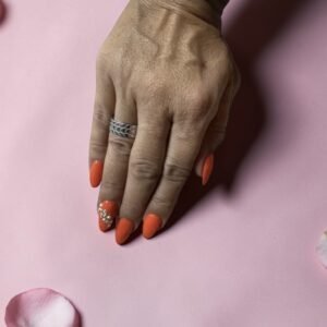 Ατσάλινο δαχτυλίδι με σχέδιο φύλλα σε ασημί χρώμα