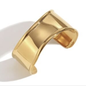 Ατσάλινο βραχιόλι cuff σε χρυσό χώμα