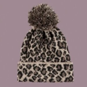 Σκουφή animal print με φούντα