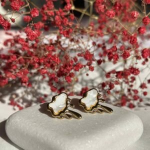 Ατσάλινα σκουλαρίκια σε σχήμα άσπρο συννεφάκι