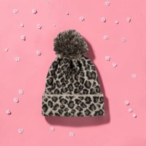 Σκουφή animal print με φούντα