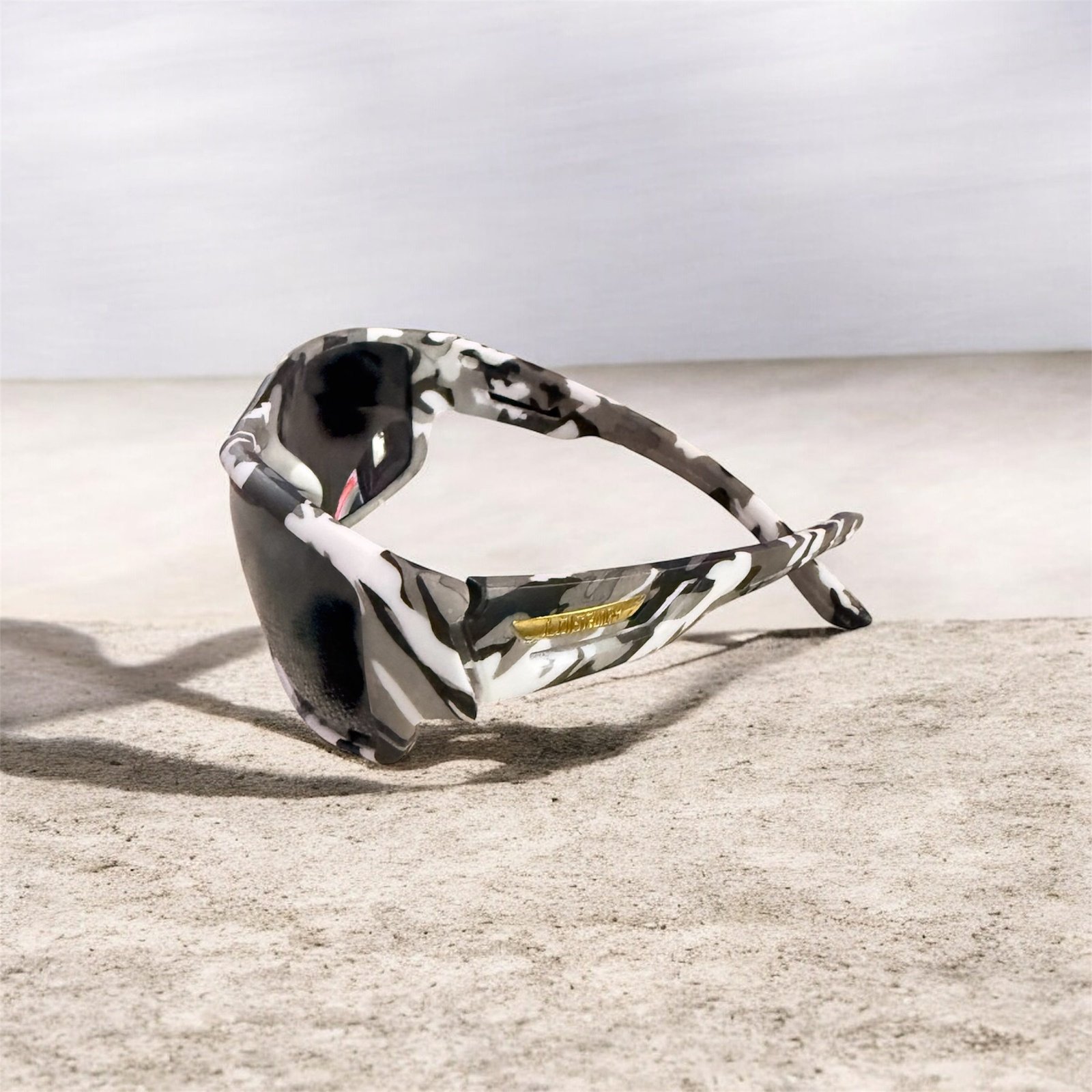 Αντρικά γυαλιά ηλίου σε άσπρο χρώμα και χακί χρώμα παραλλαγής - Image 3