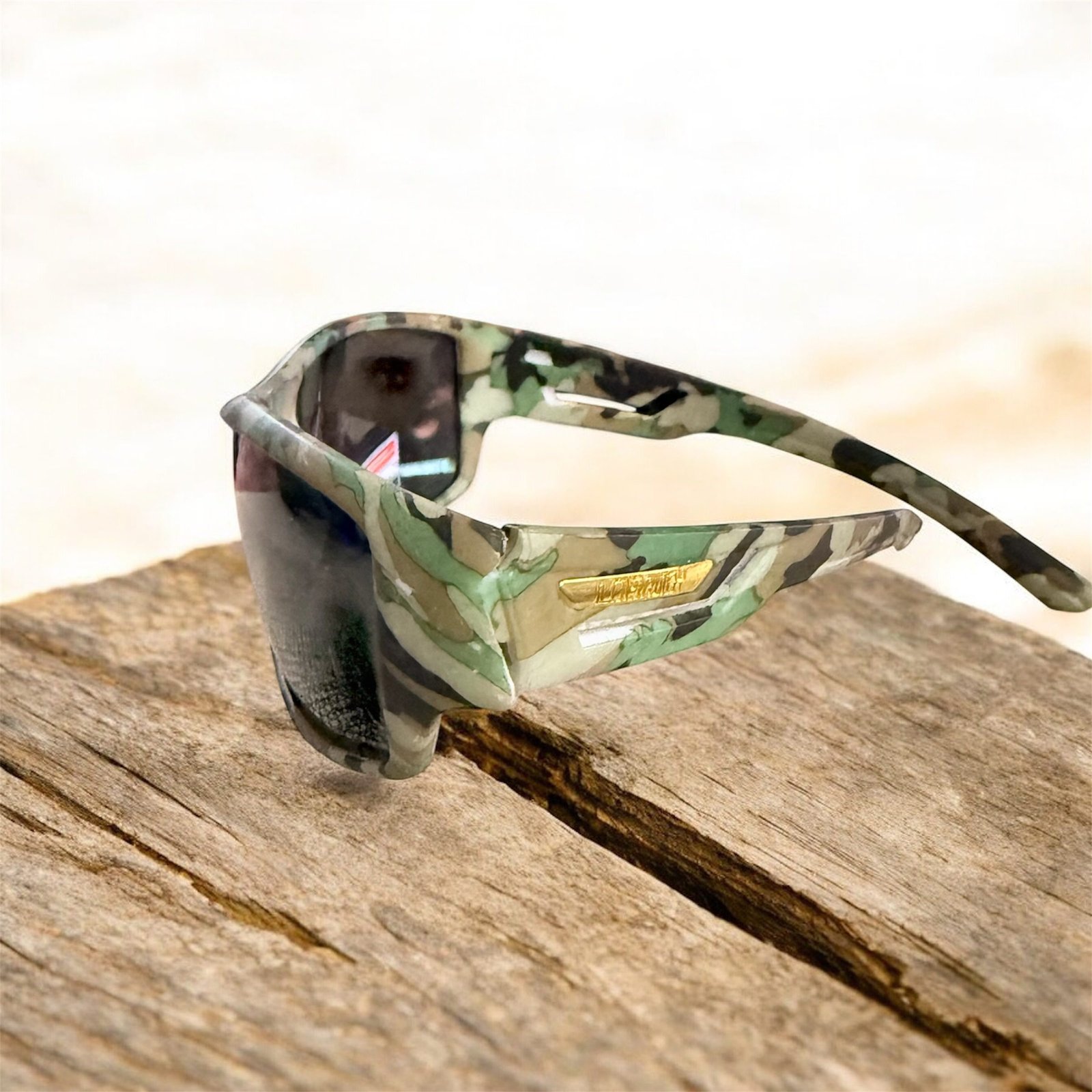 Αντρικά γυαλιά ηλίου σε άσπρο χρώμα και χακί χρώμα παραλλαγής - Image 2