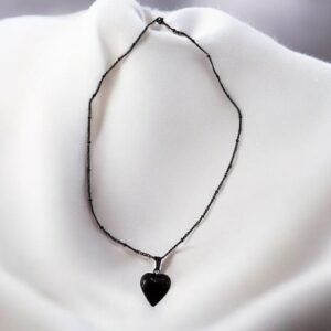 Ατσάλινο κολιέ καρδία σε μαύρο χρώμα και μαύρη αλυσίδα