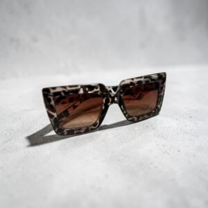 Γυαλιά ηλίου animal print με κοκάλινο σκελετό